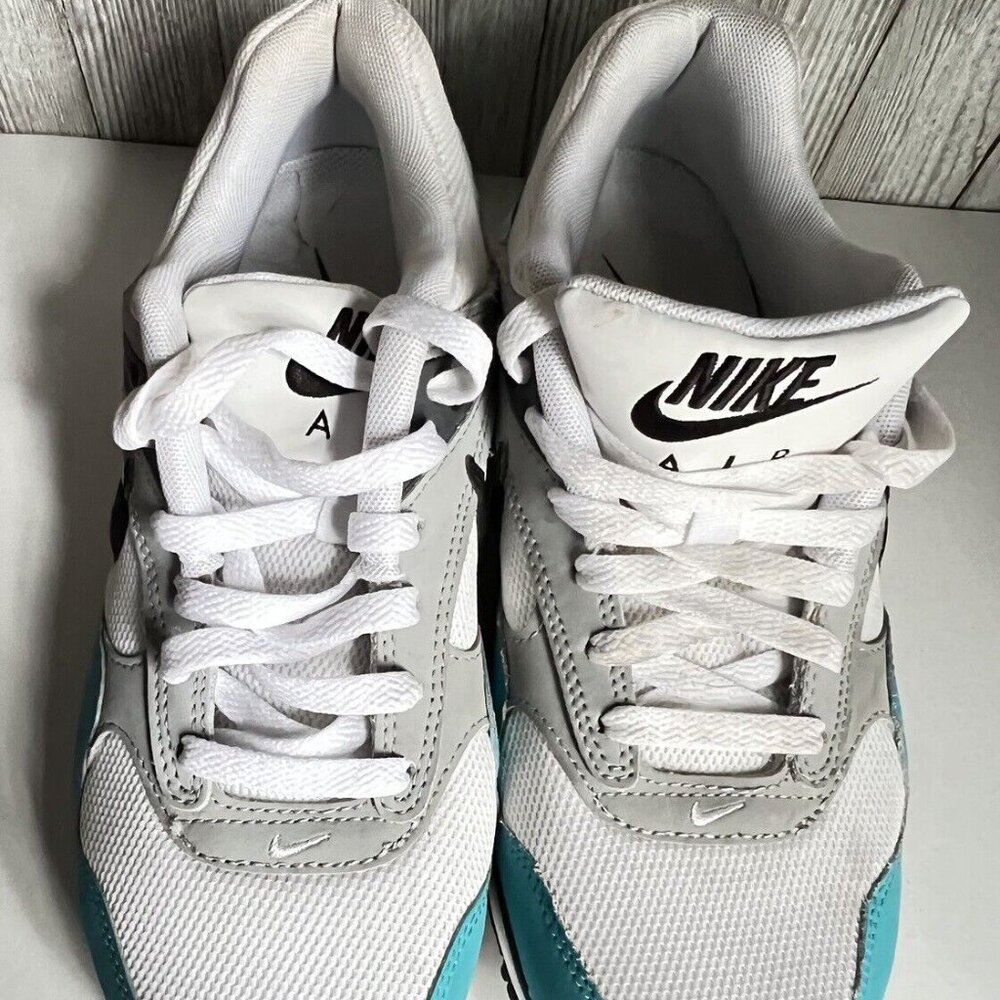 Size 8.5 US Nike Air Max Correlate Club Turquoise - Model # 511417-142 - Picture 6 of 16